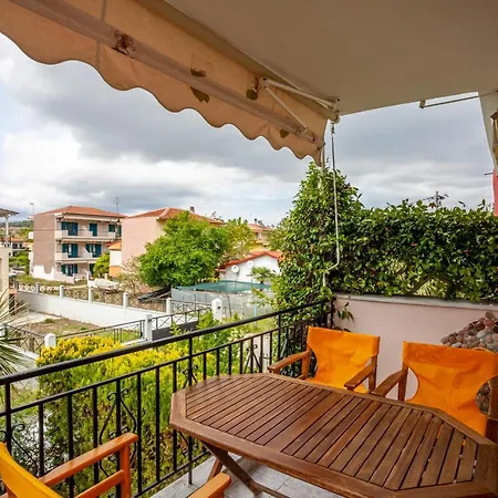 Wholesome Moments * Siviri