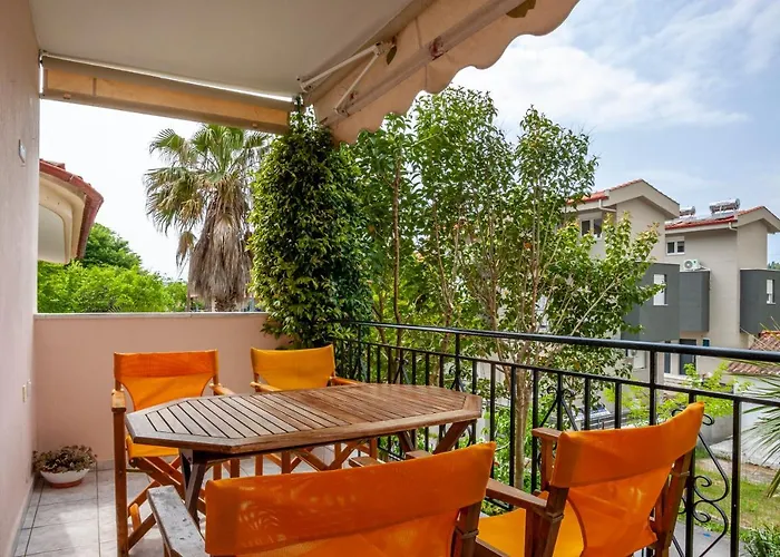 Wholesome Moments Siviri